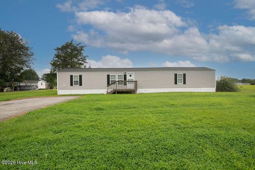 1506 Halltown Rd, Jacksonville, NC, 28546-6215 | Card Image