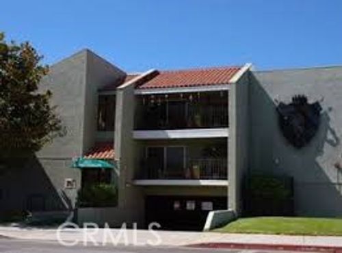 102-2257 Fair Park Ave, Eagle Rock, CA, 90041-1951 | Card Image