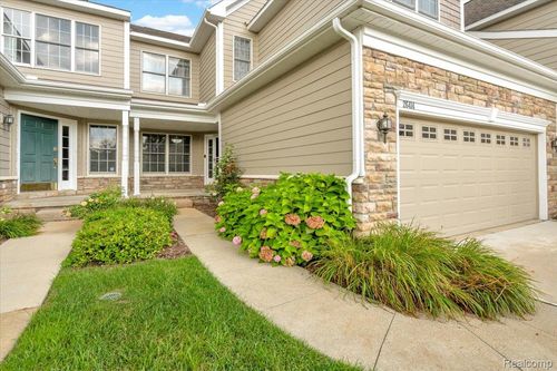 26414 Fieldstone Dr, Novi, MI, 48374-2153 | Card Image