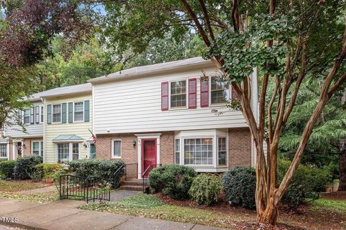 121 Bay Dr, Cary, NC, 27511-5886 | Card Image