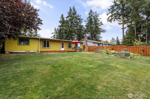 4327 Terrace Dr, Oak Harbor, WA, 98277-9515 | Card Image