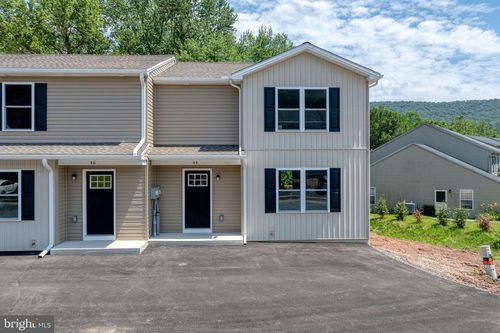 44 Petersburg Ln, DUNCANNON, PA, 17020-1919 | Card Image