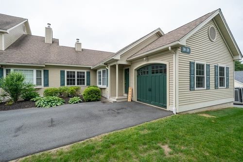 28 Mountain Village Rd, Windham, NH, 03087-1353 | Card Image