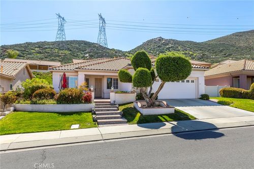 2204 Birdie Dr, Banning, CA, 92220 | Card Image