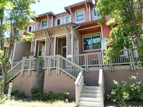d-4245 Rickeys Way, Palo Alto, CA, 94306-5902 | Card Image