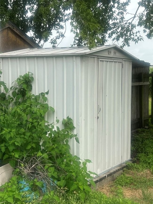 View of shed | Image 16