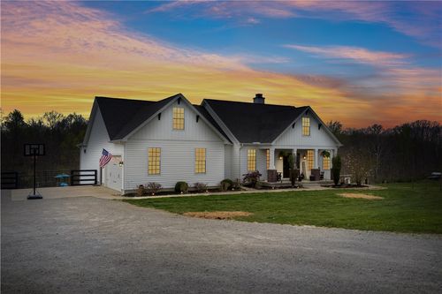 1158 Pyle Rd, Clarksville, OH, 45113-3200 | Card Image