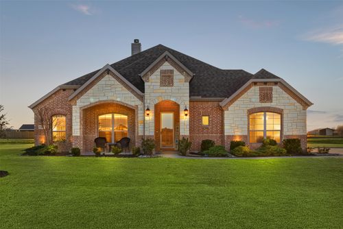 421 Evening Fire Dr, Waxahachie, TX, 75167-1316 | Card Image