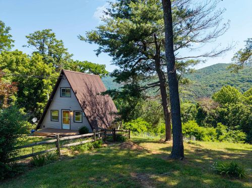1093 Overlook Mountain Rd, ELKTON, VA, 22827 | Card Image