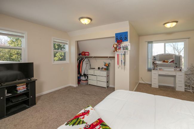 18-web-or-mls-18-Bedroom 2.jpg | Image 18