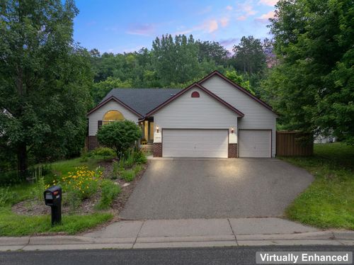 2315 Valley Dr, Northfield, MN, 55057-3192 | Card Image