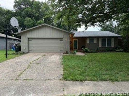 429 Fern Ave, Broken Arrow, OK, 74012-3714 | Card Image