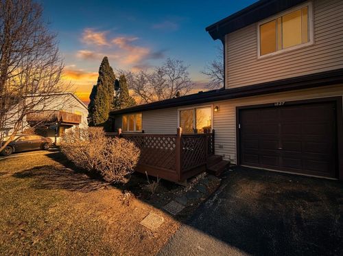 1827 Kerrybrook Ct, Sycamore, IL, 60178-2756 | Card Image