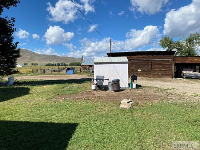 2651 Challis Creek Road, Home with 4 bedrooms, 2 bathrooms and 3 parking in Challis ID | Image 32