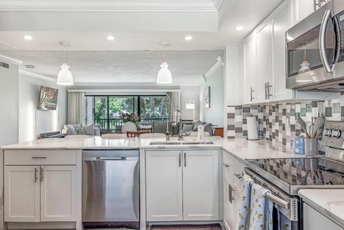 201-12926 Briarlake Drive, Palm Beach Gardens, FL, 33418 | Card Image