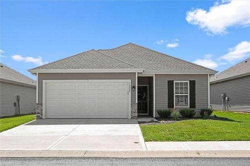 12338 N Shannon Ave, Kansas City, MO, 64163-7334 | Card Image