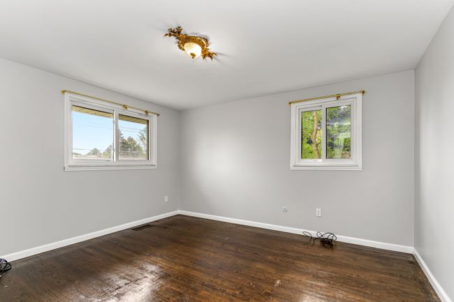 16592 Country Club Dr, House other with 3 bedrooms, 2 bathrooms and null parking in Livonia MI | Image 22