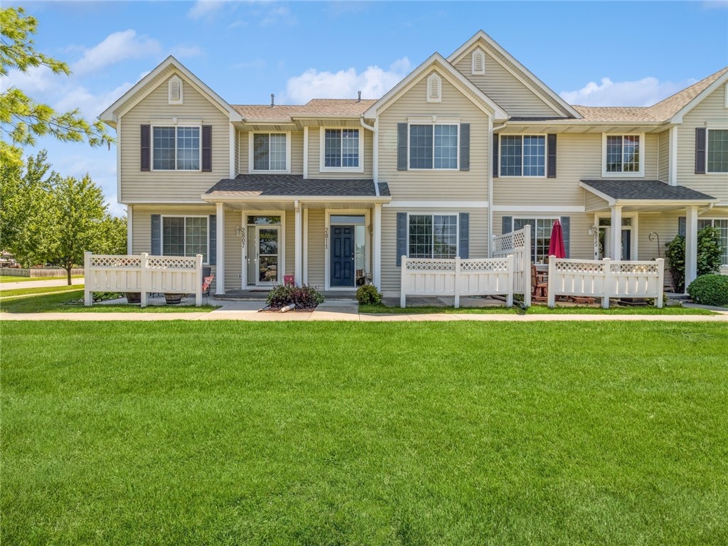 Ashland Ct, Altoona, IA 50009