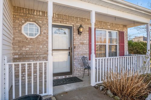 517 Wildwood Dr, Smyrna, TN, 37167-8232 | Card Image