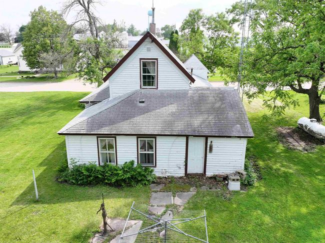214 W Main St, House other with 1 bedrooms, 1 bathrooms and null parking in Lime Springs IA | Image 9