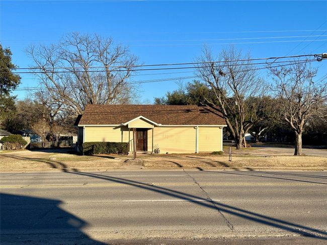 1407 S Washington St, Home with 0 bedrooms, 0 bathrooms and null parking in Kaufman TX | Image 5