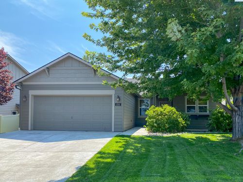 1501 Purple Sage St, Richland, WA, 99352-9672 | Card Image