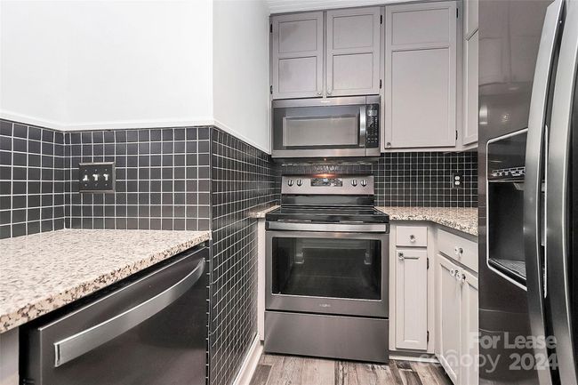 1109 E Morehead St, Condo with 2 bedrooms, 2 bathrooms and null parking in Charlotte NC | Image 8
