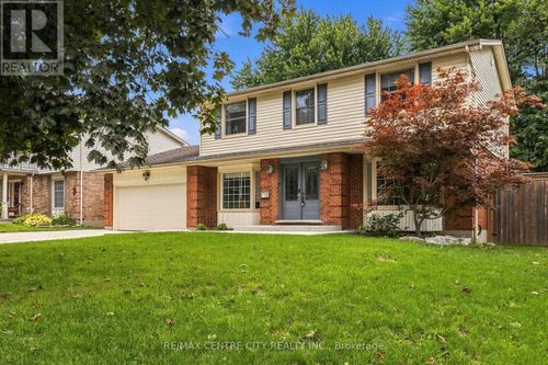 568 Nottinghill Road, London South (South M), ON, N6K1R4 | Card Image
