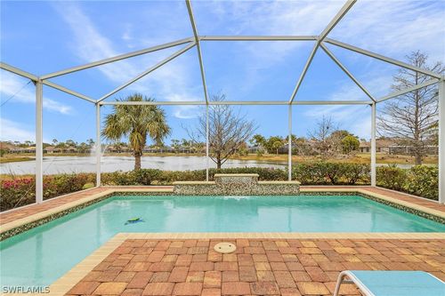 9400 La Bianco St, ESTERO, FL, 33967-5643 | Card Image