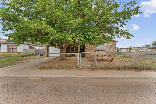 407 E 36th St, Odessa, TX, 79762-7512 | Card Image