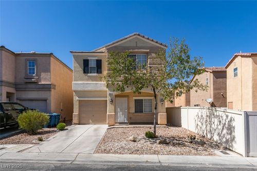 7451 Grizzly Giant St, Las Vegas, NV, 89139-5424 | Card Image