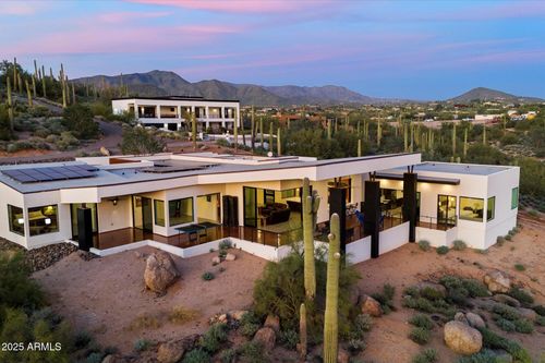 6760 E Skyline Dr, Cave Creek, AZ, 85331-8574 | Card Image