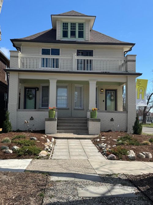 3400 Cadillac Blvd, Detroit, MI, 48214-2114 | Card Image