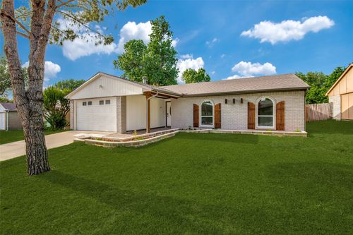 521 Windsor Dr, Allen, TX, 75002-4002 | Card Image
