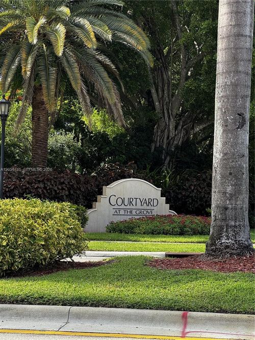 3919-3919 Tree Top Dr, Weston, FL, 33332-2148 | Card Image