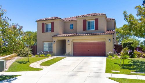 747 Carina Dr, Lompoc, CA, 93436-1832 | Card Image