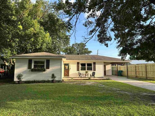 1235 Palm Dr, Orange, TX, 77630-2424 | Card Image