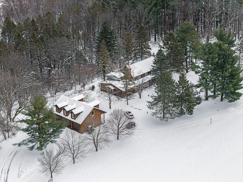 4000 Musbach Rd, Grass Lake, MI, 49240-9114 | Card Image