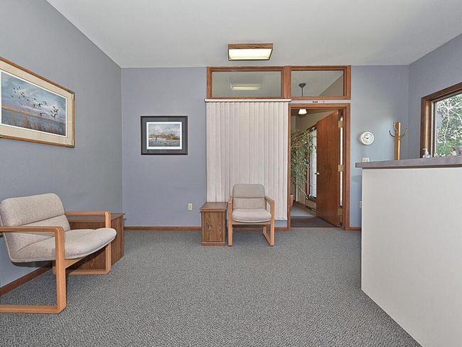 Waiting Area East Wing | Image 6