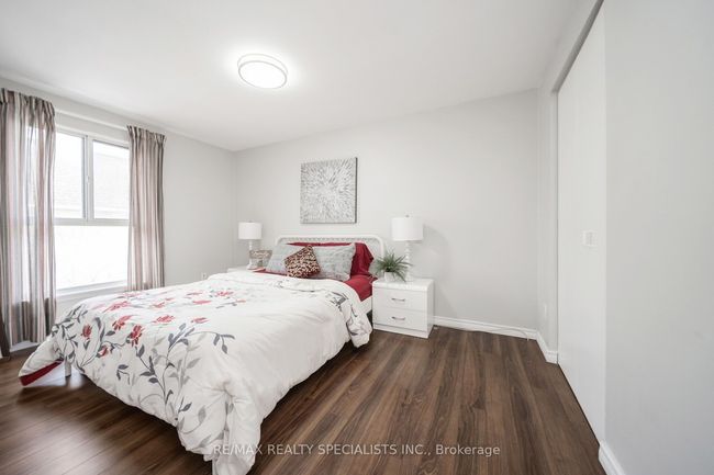 308 Fleetwood Cres, Condo with 4 bedrooms, 2 bathrooms and 2 parking in Brampton ON | Image 23