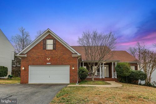 10325 Watford Ln, FREDERICKSBURG, VA, 22408-0283 | Card Image