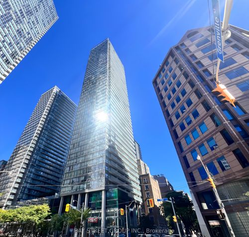508-38 Grenville St, Toronto, ON, M4Y1A5 | Card Image