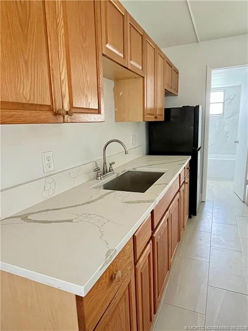 1-16-1021 Se Monterey Rd, Stuart, FL, 34994-4547 | Card Image