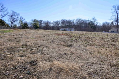 240 Hickory Hill Rd, spartanburg, SC, 29302 | Card Image