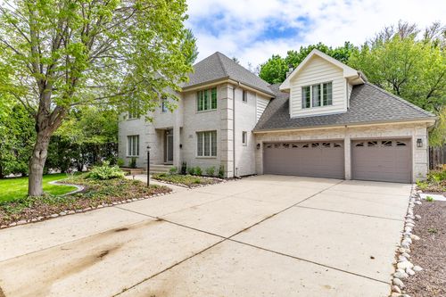 8407 Beech Ave, Munster, IN, 46321-1420 | Card Image
