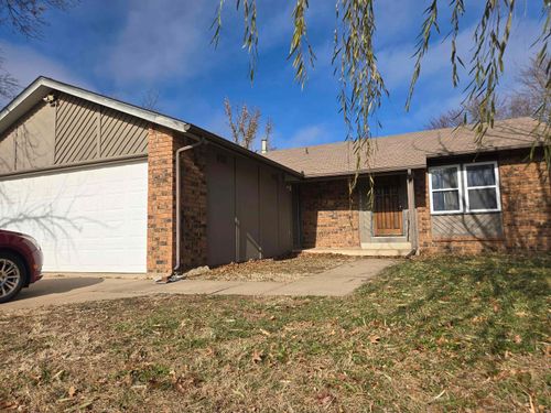 11210 W Taylor St, Wichita, KS, 67212-4752 | Card Image