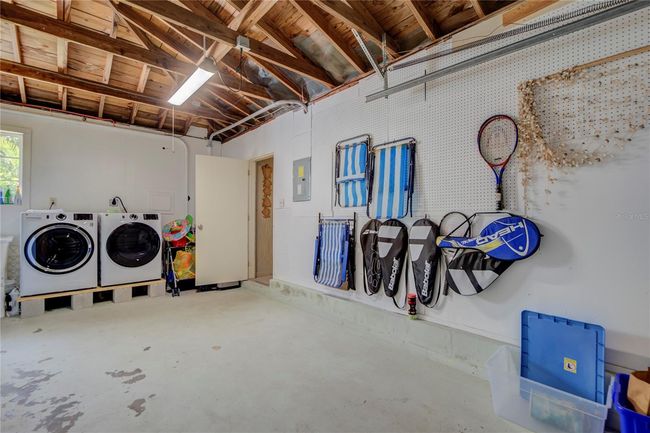 3200 W De Bazan Ave, House other with 3 bedrooms, 2 bathrooms and null parking in ST PETE BEACH FL | Image 22