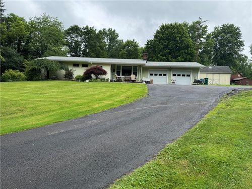 718 State Route 208, Pulaski Twp - LAW, PA, 16143 | Card Image