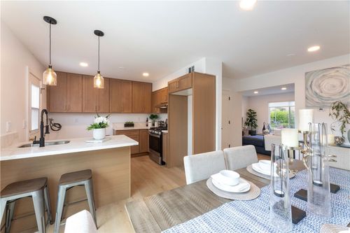 30b-16509 Caballero Ln, Huntington Beach, CA, 92649-3204 | Card Image