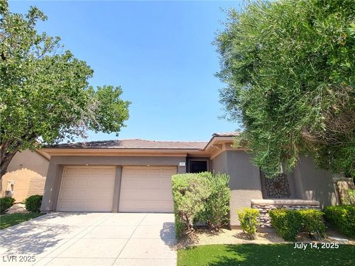 47 Fountainhead Cir, Henderson, NV, 89052-6422 | Card Image